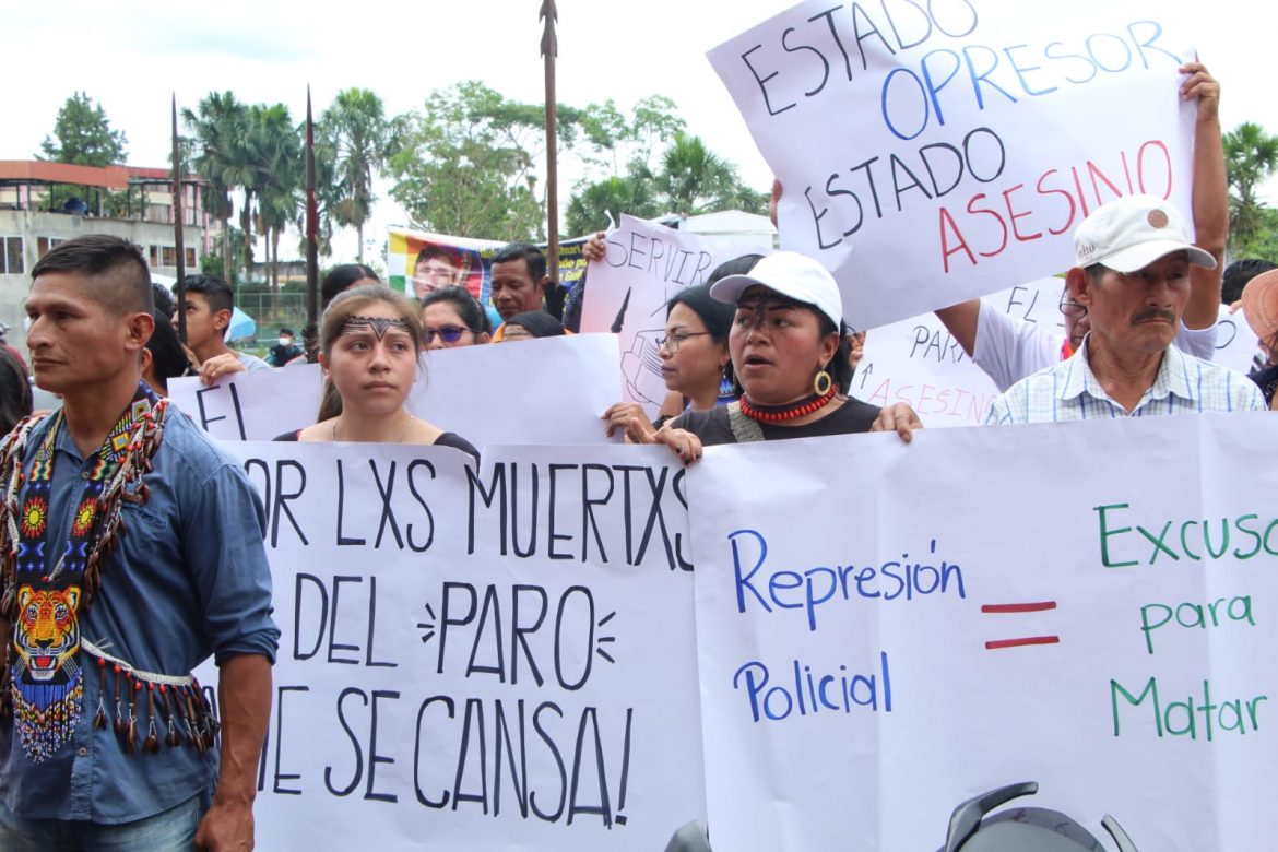 Marcha pacífica organizada por el mes de la muerte de Byron Guatatuca. Foto: Leonina Chicaiza.